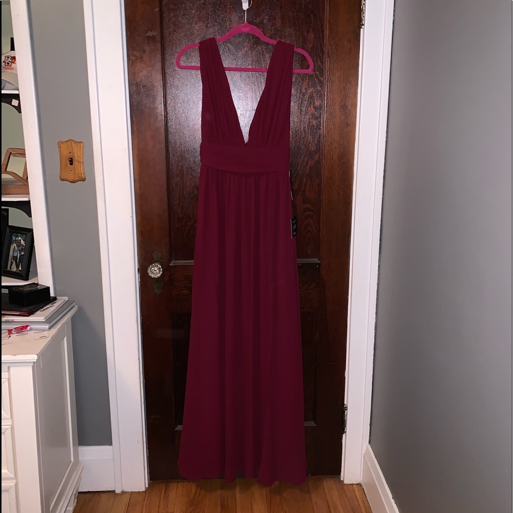 Burgundy Lulus Prom Dress